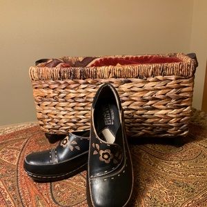 L’Artiste Spring Step Shoes